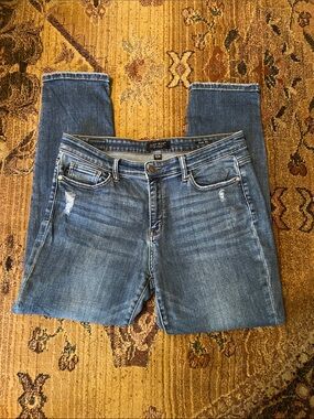 Judy Blue Medium Blue Skinny Jeans with Light Whiskering